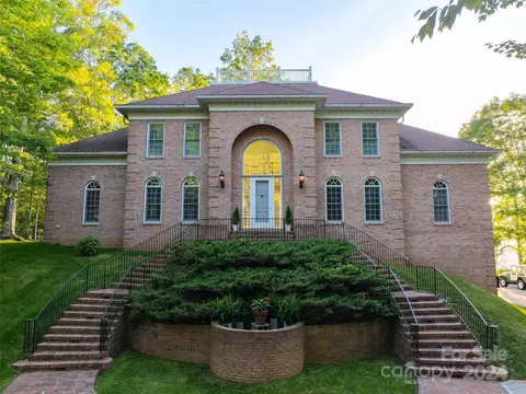 Exterior - 1767 Ridge Way St, Sylva, NC 28779 photo 4 of 4
