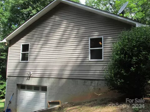 799 Stony Brook Rd, Sylva, NC 28779 photo 4