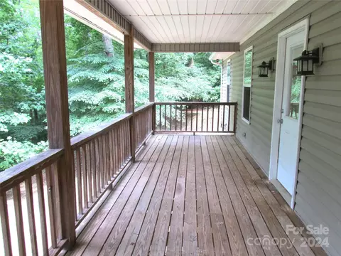 799 Stony Brook Rd, Sylva, NC 28779 photo 6