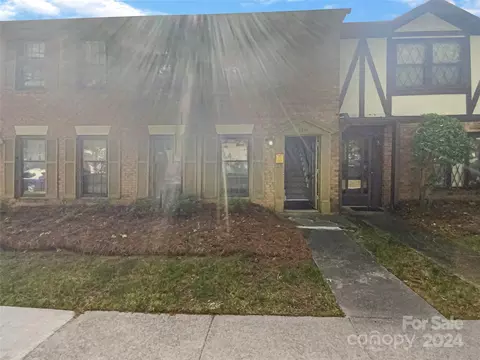 1541 Lansdale B Dr #B, Charlotte, NC 28205