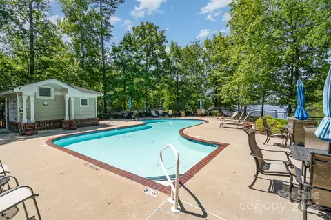 749 Peninsula Dr, Davidson, NC 28036 photo 21