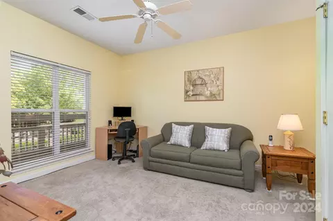 749 Peninsula Dr, Davidson, NC 28036 photo 16