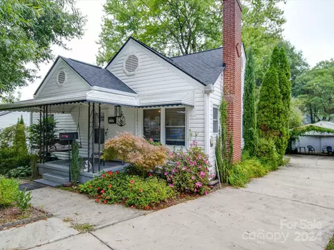 1344 Parkview Cir, Salisbury, NC 28144