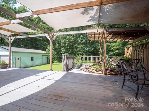 Exterior - 1320 Crown Forest Ln, Monroe, NC 28112 photo 6 of 10