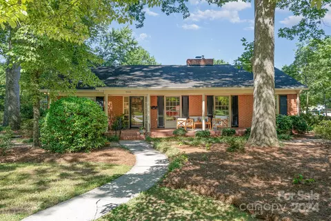 5500 Robinhood Rd, Charlotte, NC 28211