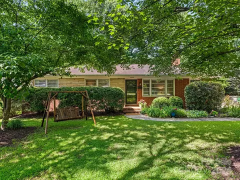 1608 Keeling Pl, Charlotte, NC 28210