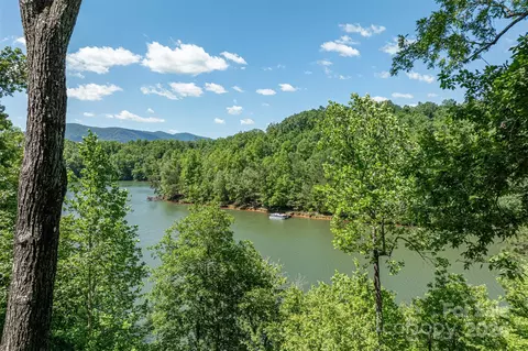 1379 Mountain Pkwy, Mill Spring, NC 28756 photo 14