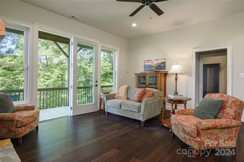 1379 Mountain Pkwy, Mill Spring, NC 28756 photo 30