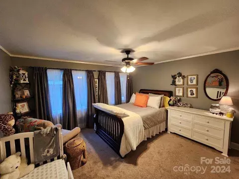 Bedroom - 214 2nd Ne Ave NE, Conover, NC 28613 photo 1 of 1