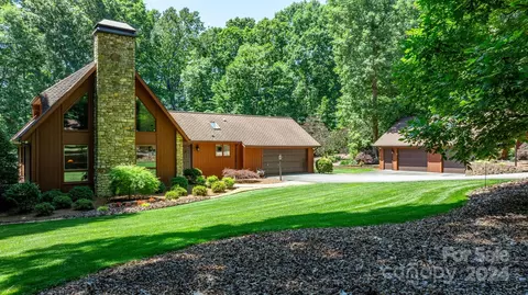 152 Homeplace Ln, Statesville, NC 28625
