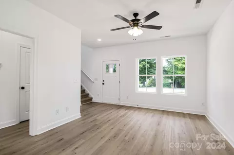 Living - 210 E Torbush St, Salisbury, NC 28144 photo 2 of 3