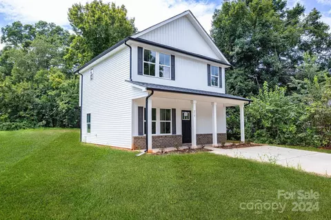210 E Torbush St, Salisbury, NC 28144