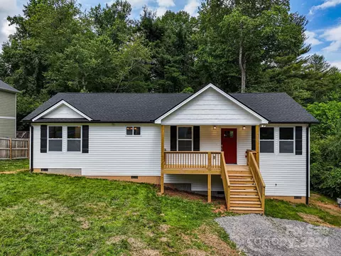 490 Onteora Blvd, Asheville, NC 28803