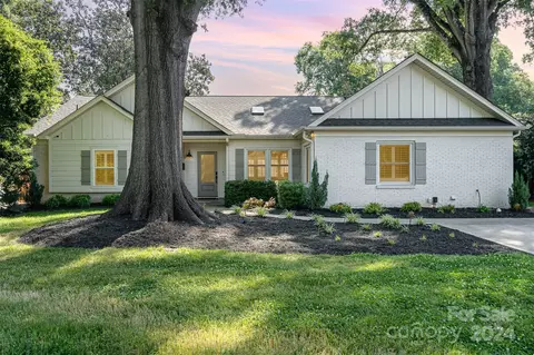 5335 Valley Forge Rd, Charlotte, NC 28210