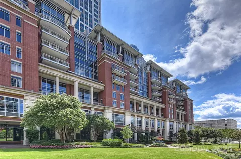 435 S Tryon 707 St #707, Charlotte, NC 28202