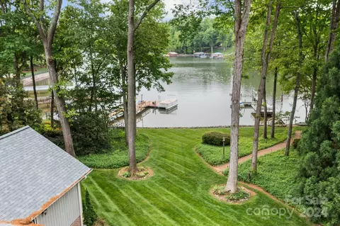 8292 Blades Trl, Denver, NC 28037 photo 6