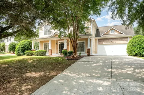 1017 Taylor Glenn Ln, Indian Trail, NC 28079