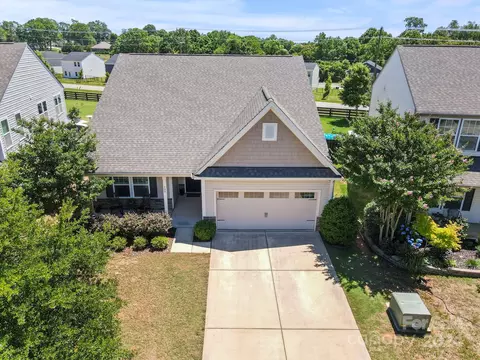 109 Fesperman Cir, Troutman, NC 28166
