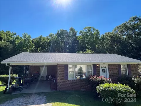 1153 Faile St, Lancaster, SC 29720 photo 3