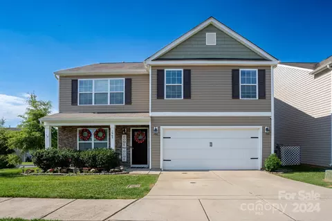 1963 Eastway Dr, Dallas, NC 28034