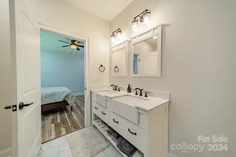 7635 Katherine Dr, Denver, NC 28037 photo 17