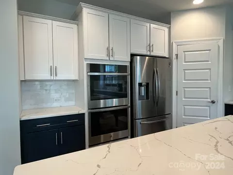 242 Broadleaf Dr, Denver, NC 28037 photo 6