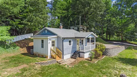 10 Laban Ln, Asheville, NC 28805