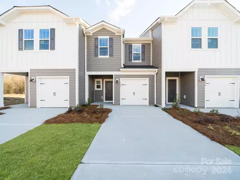 3723 Backwater St, Concord, NC 28027