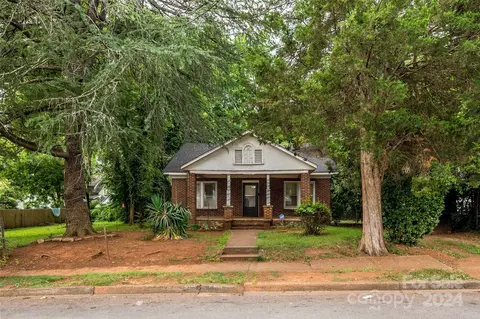 1316 E 35th St, Charlotte, NC 28205