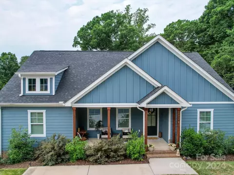 7 Linestowe Dr, Belmont, NC 28012