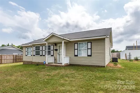 103 Orchard Dr, Clover, SC 29710