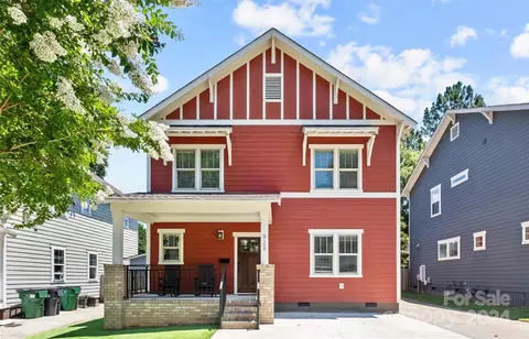 929 Sweetbriar St, Charlotte, NC 28205