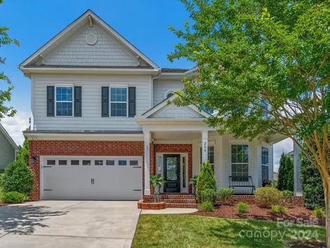 204 Jude Ln, Waxhaw, NC 28173