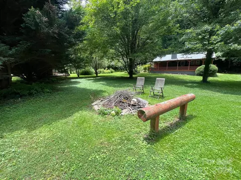 7775 Brown Mountain Beach Rd, Collettsville, NC 28611