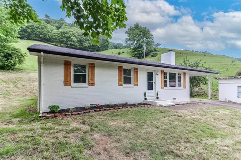 17396 Nc Highway 194 N Hwy N, Grassy Creek, NC 28631