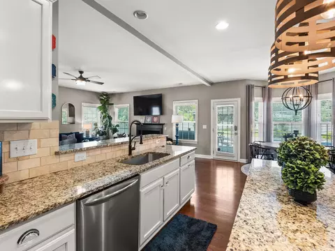 2071 Feldspar Dr, Davidson, NC 28036 photo 15