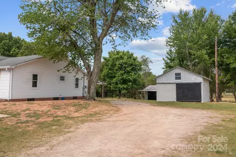 8431 Smith Rd, Kannapolis, NC 28081 photo 41