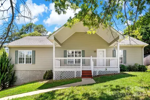 41 Stone Creek Dr, Marion, NC 28752