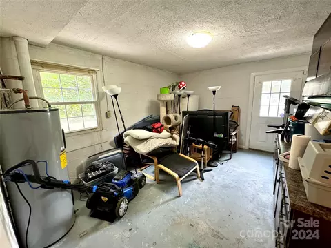 2313 Applegate Dr, Concord, NC 28027 photo 25