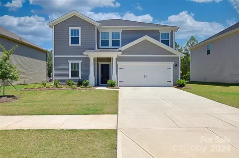 1822 Creekmist Pl, Stanley, NC 28164
