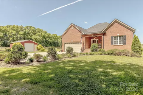 3611 Crow Rd, Monroe, NC 28112