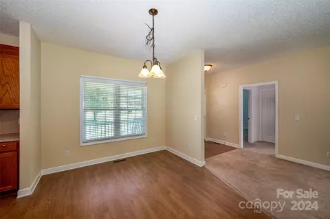 9575 Autumn Cir, Davidson, NC 28036 photo 8