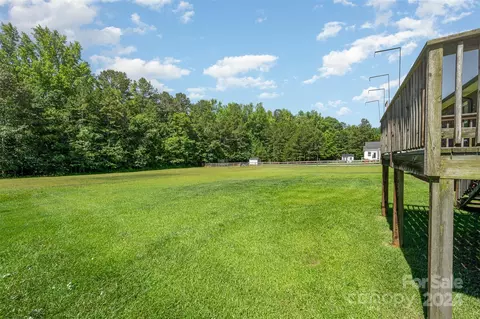 9575 Autumn Cir, Davidson, NC 28036 photo 22