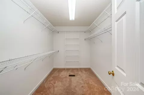 9575 Autumn Cir, Davidson, NC 28036 photo 17