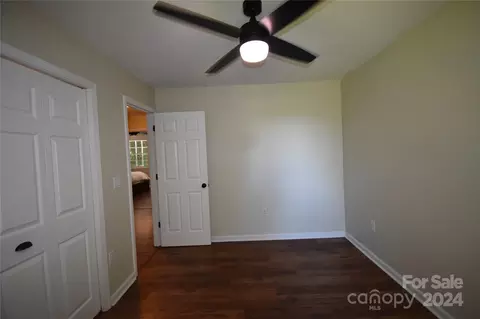 Bedroom - 25 Easterly Ln, Fletcher, NC 28732 photo 6 of 8