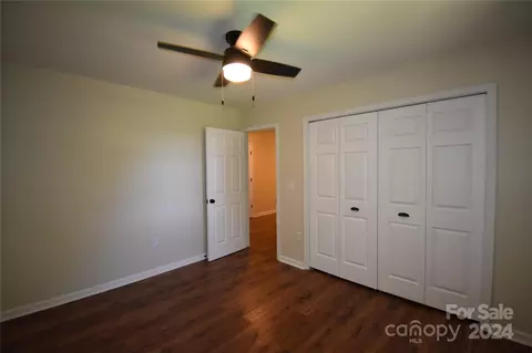 Bedroom - 25 Easterly Ln, Fletcher, NC 28732 photo 4 of 8