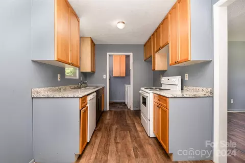 Kitchen - 5128 Stack Rd, Monroe, NC 28112 photo 1 of 1