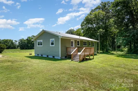 Exterior - 5128 Stack Rd, Monroe, NC 28112 photo 3 of 3