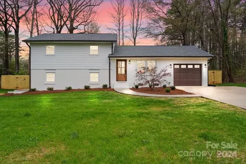 402 Paradise Cir, Belmont, NC 28012