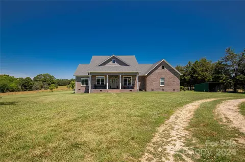 1909 Ashe Rd, York, SC 29745